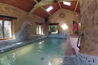 Image de Spa intérieur privé. Maison du 18ème restaurée. Nouvelle liste.