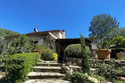 Image de 10% de réduction 2 semaines restantes du 11\/12 août! Une charmante location provençale familiale d'été