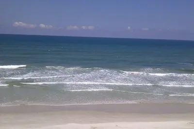 Image de Oceanfront with Views & balcony; 3br 3bth, Ingrnd pool on New Smyrna Beach