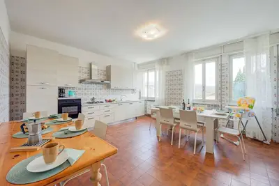 Image de Margherita near lake - Family Friendly, Toscolano Maderno, Italy