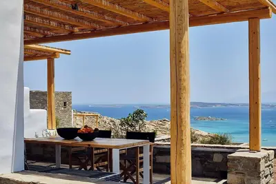 Image de Platinum Paros Villa | Villa Tourkouaz | 2 Bedrooms | Sea Views | Naoussa