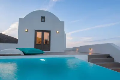 Image de Luxury Santorini Villa | Villa Pori Blanca Master Suite | Private Pool & Stunning Sea View | Near Pori Beach