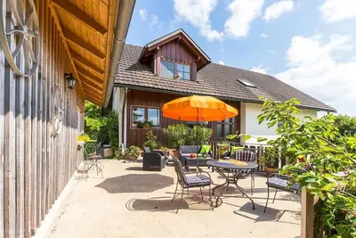Image de Bel appartement \"Obstwiese\" avec vue sur la montagne, Wi-Fi et terrasse séparée