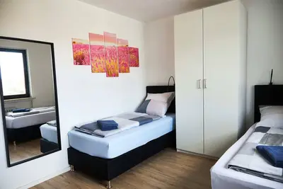 Image de Appartement moderne de deux chambres avec balcon - parking - vélos de location gratuits