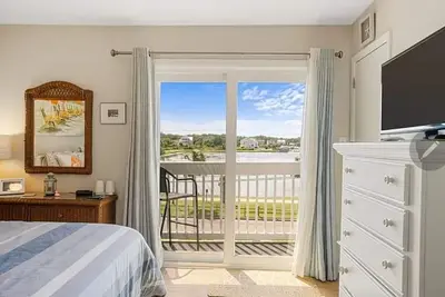 Image de Suite Carolina- Steps to Beach, Boardwalk, Restaurants & More-