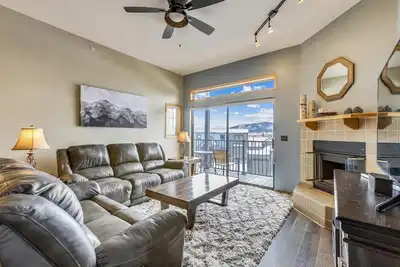 Image de Lake Forest 204f: Close to Frisco Main St - Views Overlooking Lake Dillon.