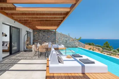 Image de Villa Vittoria, Breathtaking sea Views, Private Heated Pool, Close to the Beach!