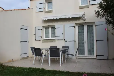 Image de Maison de Vacances à Oléron : Proche Port, Plage, Jardin, Terrasse, Garage - 6 Couchages