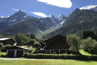 Image de 2 Pièces Chamonix/Les Houches, vue superbe sur la chaine du Mont-Blanc