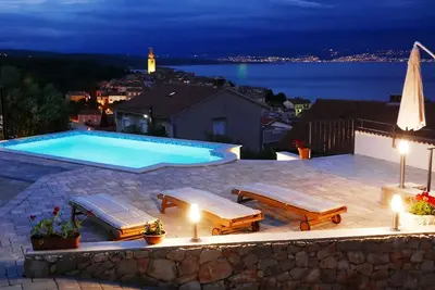 Image de Apartment with private pool, close to the beach - Traveler Reiseburo Krk - Id 2106