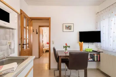 Image de Appartement \"Schneider\" près du lac de Constance avec Wi-Fi, terrasse et jardin