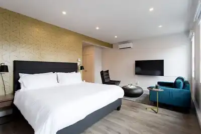 Image de Live Like a Local in this Superb Loft by Denstays