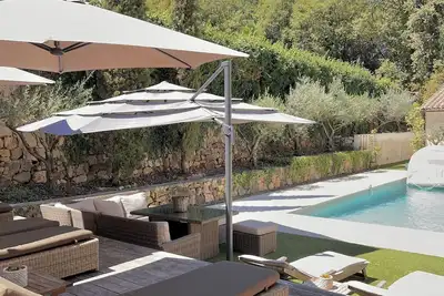 Image de Provençal Villa short walk to Valbonne Village Fully A/Cond sleep 10