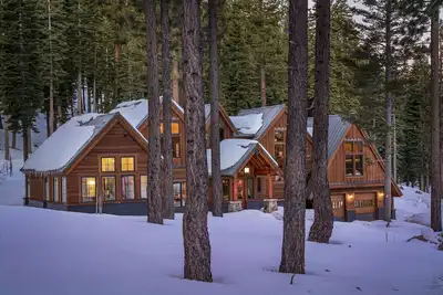 Image de Mauna Hale - Ski-in, Ski-out Mountainside at Northstar Lake Tahoe