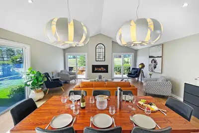 Image de Blaxland's Cottage - Uniquely perfect, historic cottage! - Historic 2 bedroom cottage on vineyard