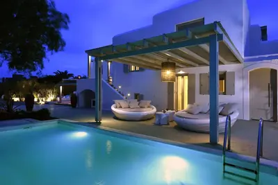 Image de Villa de luxe Mykonos | Villa Dafniri | Piscine privee | Vue sur la mer | Kalafatis