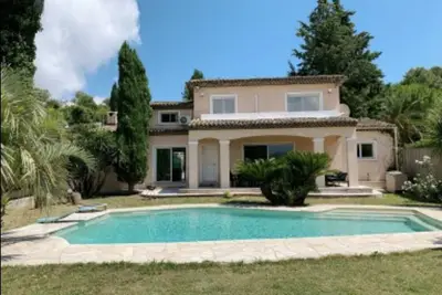 Image de Villa With Private Pool In Peace