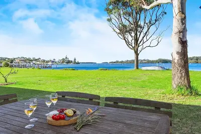Image de Noddy's Riverside – Stay 3, Pay 2!