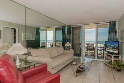 Image de Oceania Beach Club by Ocean Properties