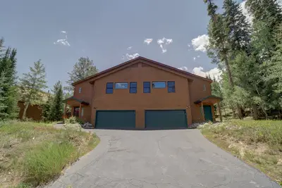 Spacious & Quiet 6 Br w/ Heated Garage Cutty Sark #1 & #2 Combo