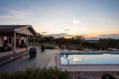Image de Upscale, Magnificent Views, Dog Friendly. Owner Friendly!
