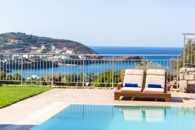 Image de Paris Villa, with Pool, Bbq, Playground & SeaViews
