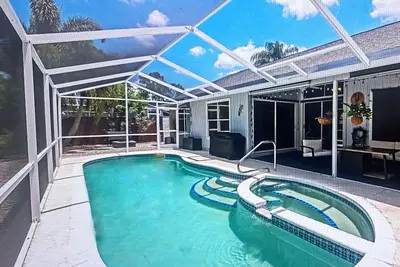 Image de Casa Azul/Siesta Key/Sarasota Retreat-Spa Pool Outdoor Living Area Extra Clean!