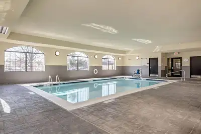 Image de Great for Business Travelers! Fitness Center On-Site + Shared Bbq Area