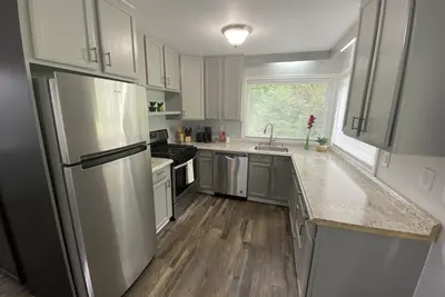 Image de Spacious 2/2 fully remodeled house at Veda Inn.
