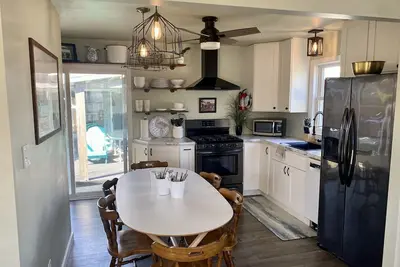 Quiet Beach Cottage in North Cape May