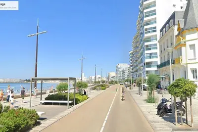 Image de Vendee Globe. Face Mer Plage Les Sables D'Olonne vue magnifique. 2-3 personnes