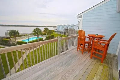 Image de Soundfront Townhome with 2 Bedrooms