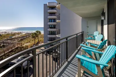Image de Nautilus 2408 Gulf View 2bd/2ba 4th Floor. Free Beach Service 3/1-10/31