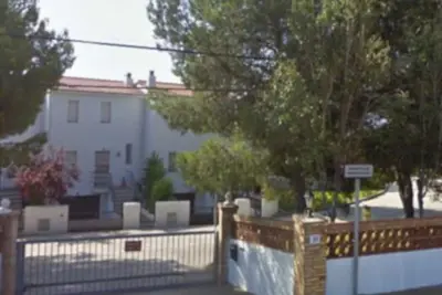 Image de Semi-detached house in a private urbanization by the sea.