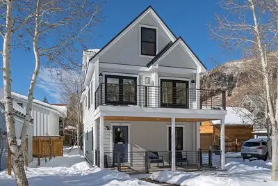 Image de Telluride'S Peak - A singular mountain home w/ every luxury available
