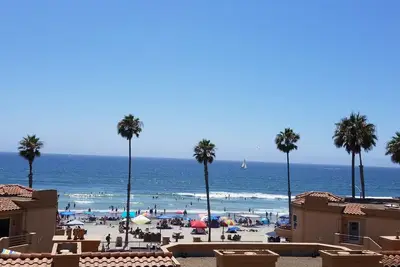 Image de On the beach at San Miguel Condos on the Oceanside Beach Strand