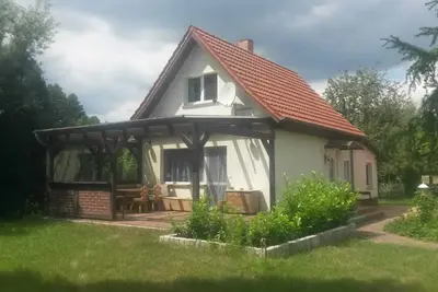 Holiday home \"Unterm Apfelbaum\" \/ boat tour \/ bike tours, everything is possible \/ 140 € per night