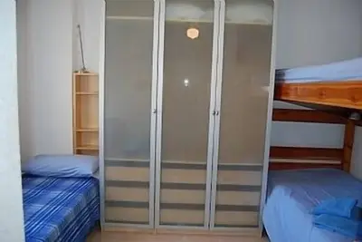 Image de Modern 3rd Floor Apt With Fantastic Sea Views, Free Wifi, Air-Con Beach Towels