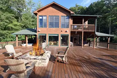 Image de Golden Mountain Tops- Suches | Hot Tub | 3 Bed, 2 Bath  | Wifi | Firepit