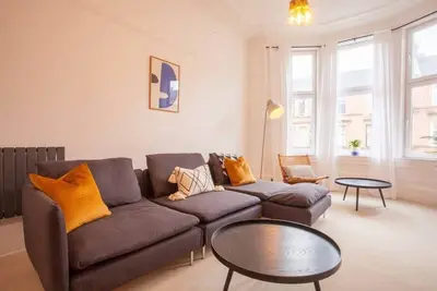 Image de Stunning 2 bed property in heart of West End