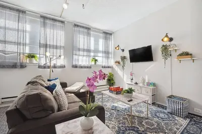 Image de Safe Downtown Penthouse #1 | Vintage 2bd (+Gym)