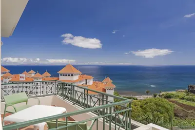 Image de Duplex with sea view, Reis Magos V