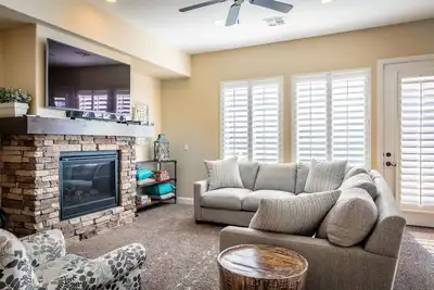 Image de The Beach House, 2 Community Pools, 2, 700 ft of fun!