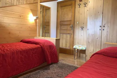 Image de Newly renovated penthouse with panoramic view of mountains and close to ski-lift