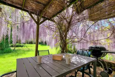 Image de Gîte de charme 4\/5 pers en Dordogne au cœur de la nature avec piscine chauffée
