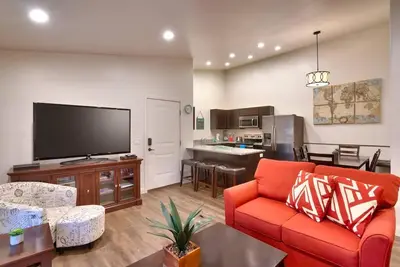 Image de 5l Family Friendly Top Floor Moab Redcliff Condo, Pool & Hot Tub