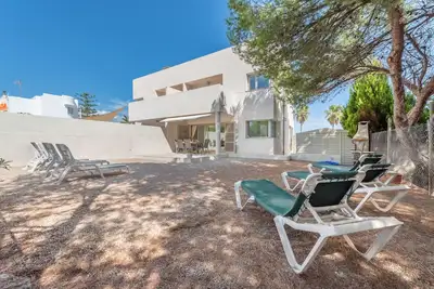 Image de Maison de vacances \"Aloe\" avec jardin, terrasses et Wi-Fi