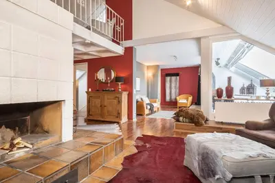 Image de Appartement \"Dachatelier Überlingen\" près du lac de Constance avec balcon et terrasse sur le toit