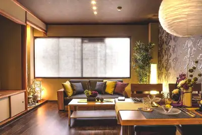 Image de Parking available Private house3 showers4 mins  Namba by train - Mon World Tea House / Osaka Ōsaka