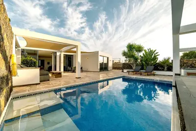 Image de Casa Chani with heated pool in El Roque